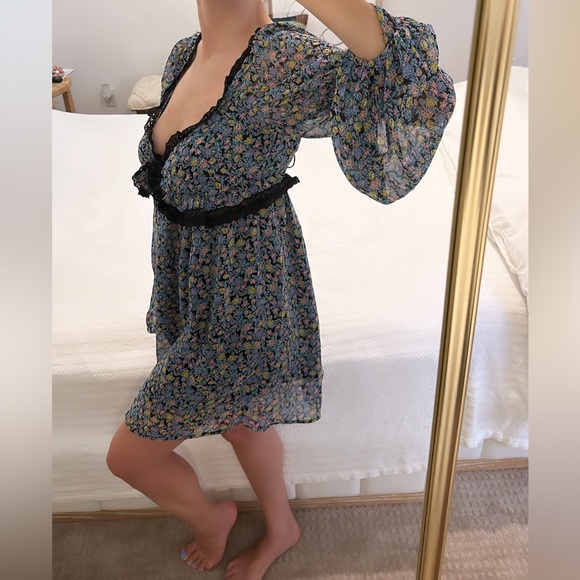 Floral non form fitting dress boho hippie indie casual California coastal - Picture 3 of 6